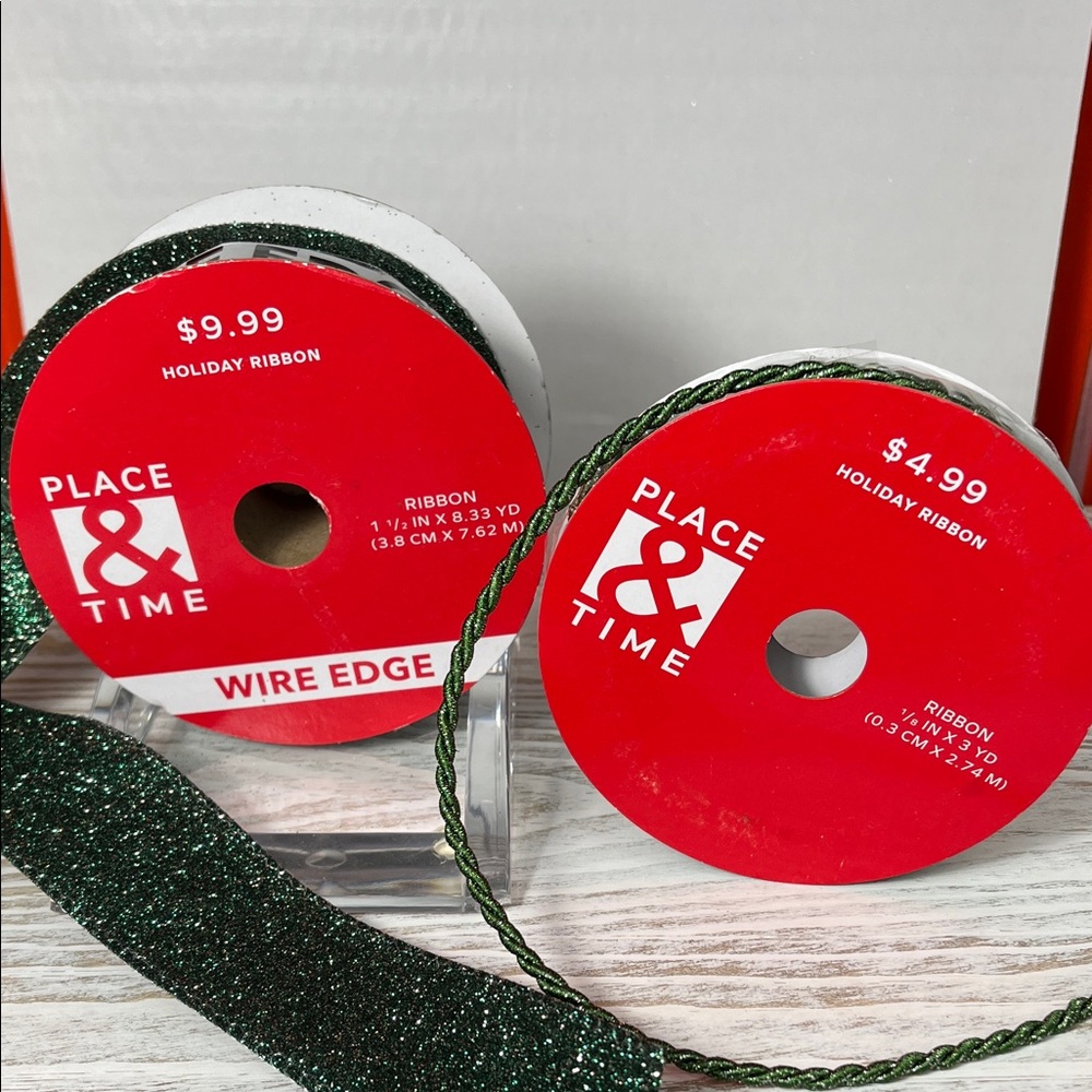 Holiday Ribbon Set - - Picture 2 of 3